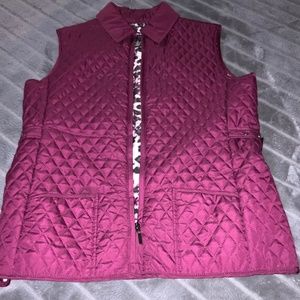 PECK & PECK | MEDIUM | ZIPPER VEST | BURGUNDY AND LEOPARD |